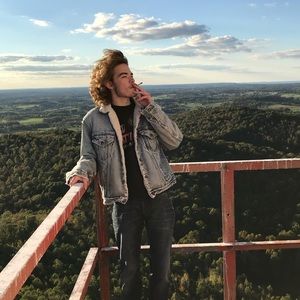 Meet your Posher, Tanner